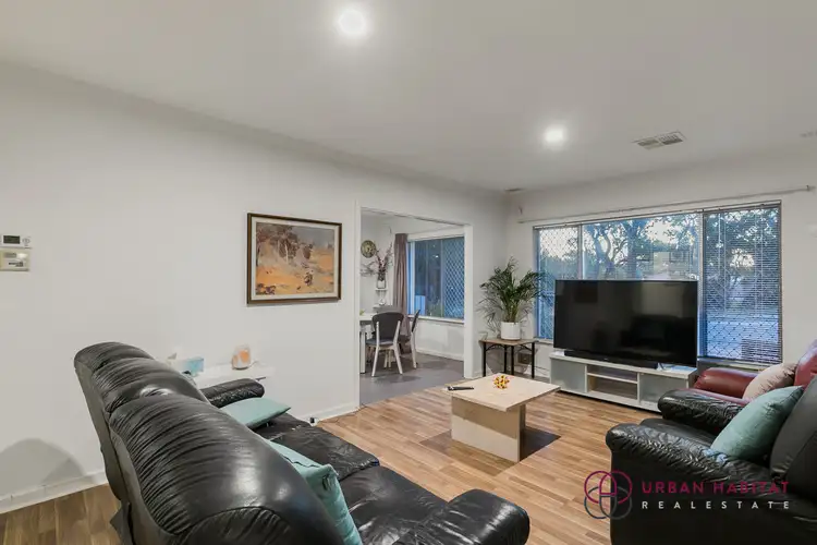 Seventh view of Homely house listing, 19 Dent Court, Orelia WA 6167