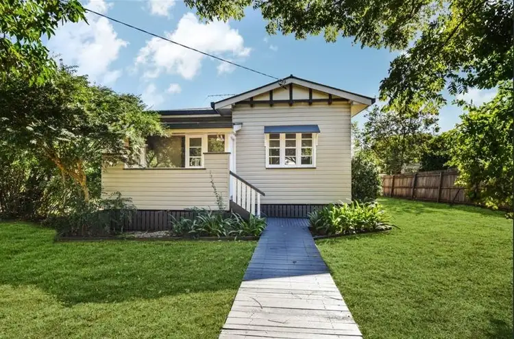 7 Park Street, Wilsonton QLD 4350
