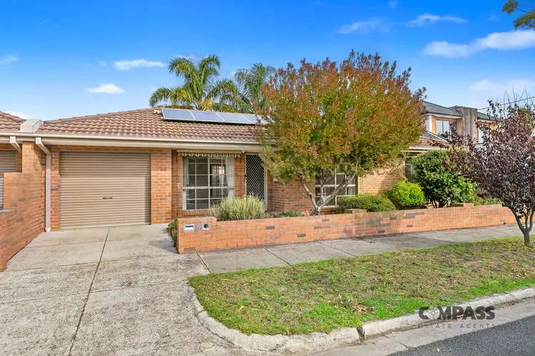 2B Myrtle Grove, Altona VIC 3018