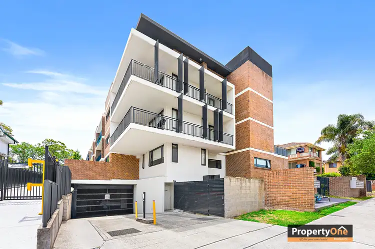 6/5A Hampden Road, Lakemba NSW 2195