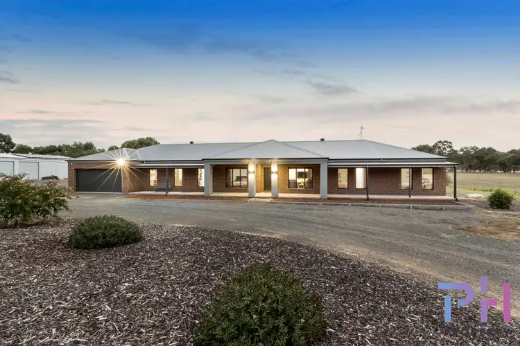 223 Schumakers Lane, Maiden Gully VIC 3551