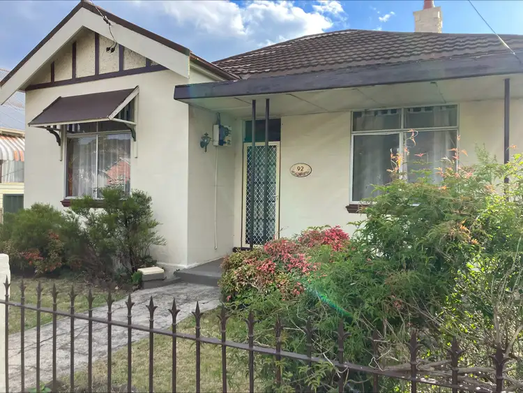 92 Calero Street, Lithgow NSW 2790