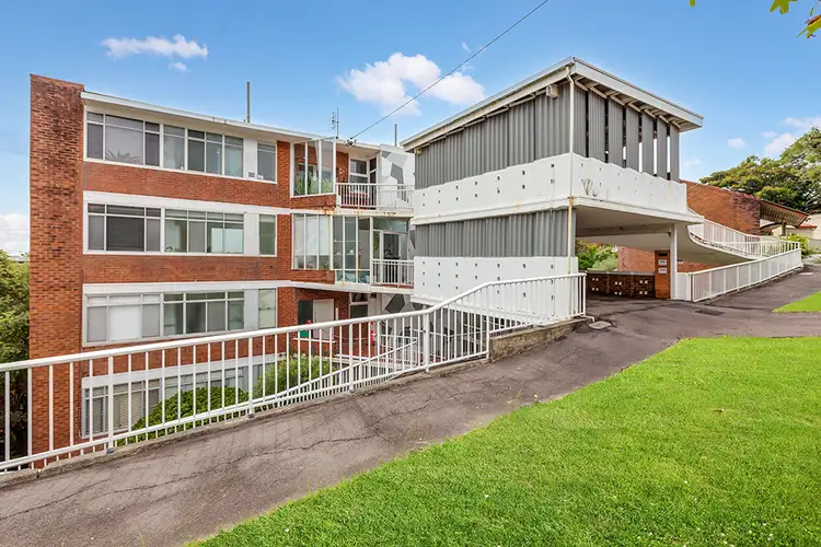 Main view of Homely unit listing, 2/12 Anzac Parade, The Hill NSW 2300