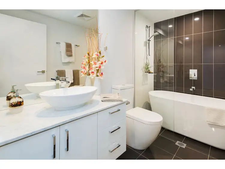 Sixth view of Homely apartment listing, 2309/5 Harbourside Court, Biggera Waters QLD 4216