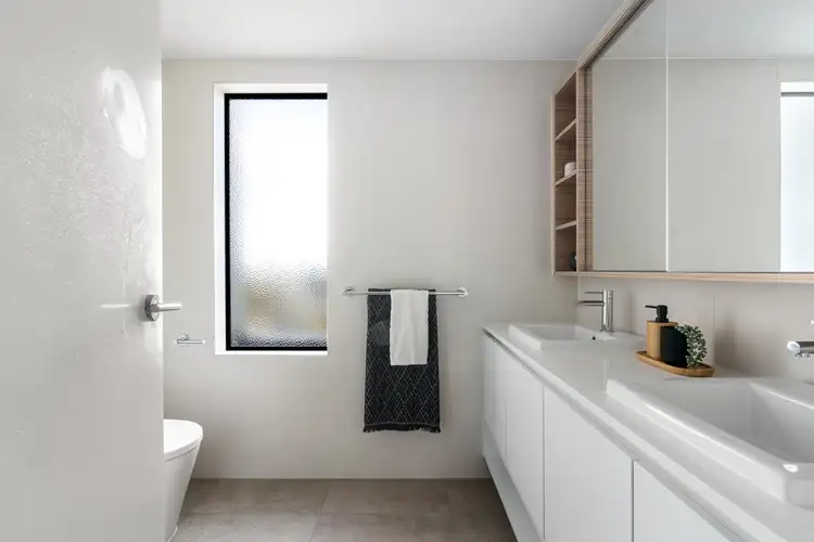Fourth view of Homely townhouse listing, 12 Woodstock Crescent, Ivanhoe VIC 3079