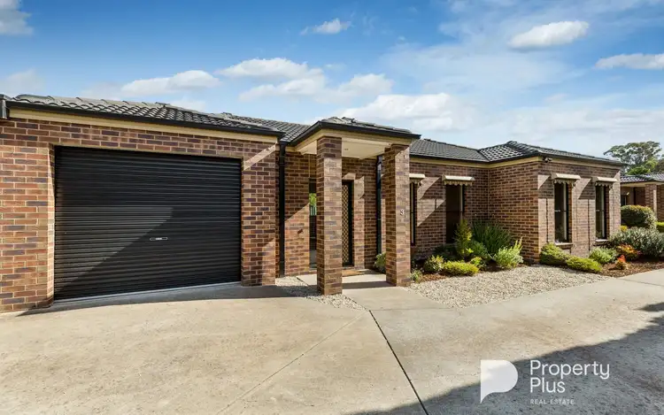 Main view of Homely unit listing, 3/103 Crusoe Road, Kangaroo Flat VIC 3555