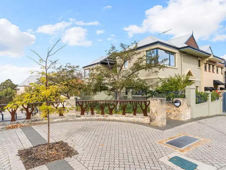 18 Victory Terrace, East Perth WA 6004