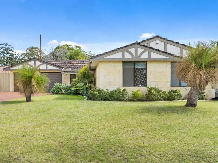17 Jacaranda Drive, Ballajura WA 6066