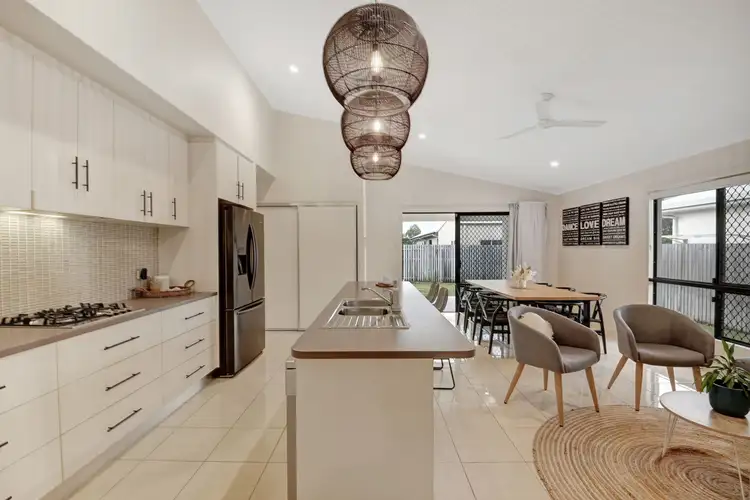 20 Sunhaven Boulevard, Burdell QLD 4818