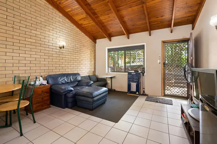 11/16 FOREST STREET, Woodridge QLD 4114