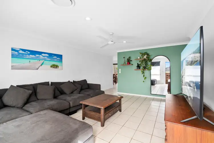 Second view of Homely semi-detached listing, 2/34 Cashel Crescent, Banora Point NSW 2486