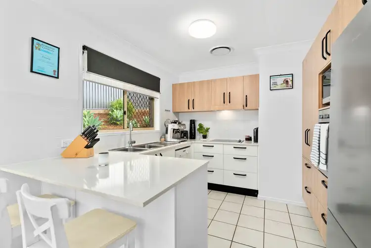 Third view of Homely semi-detached listing, 2/34 Cashel Crescent, Banora Point NSW 2486