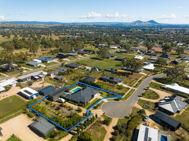 12 Jenny Court, Mansfield VIC 3722