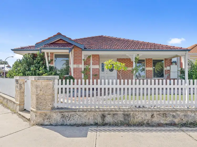 28 Birkett Circle, Ellenbrook WA 6069