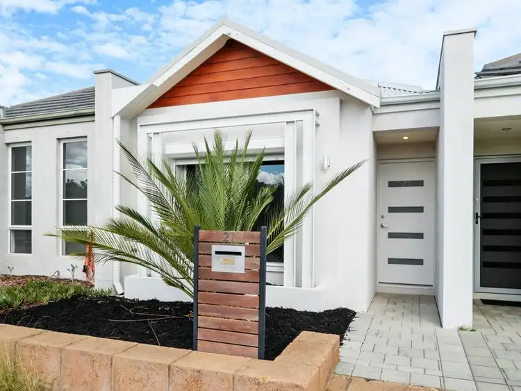 21 Riverland Dr, Ellenbrook WA 6069