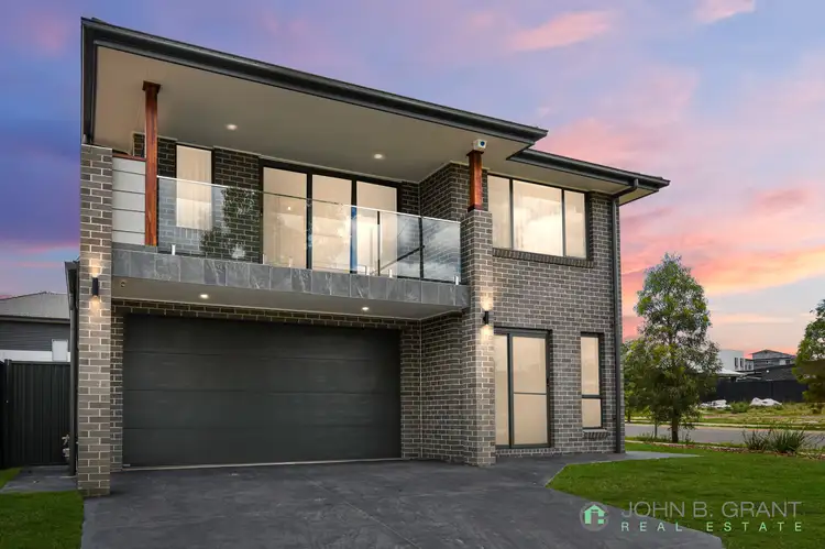 2 Poulton Terrace, Campbelltown NSW 2560