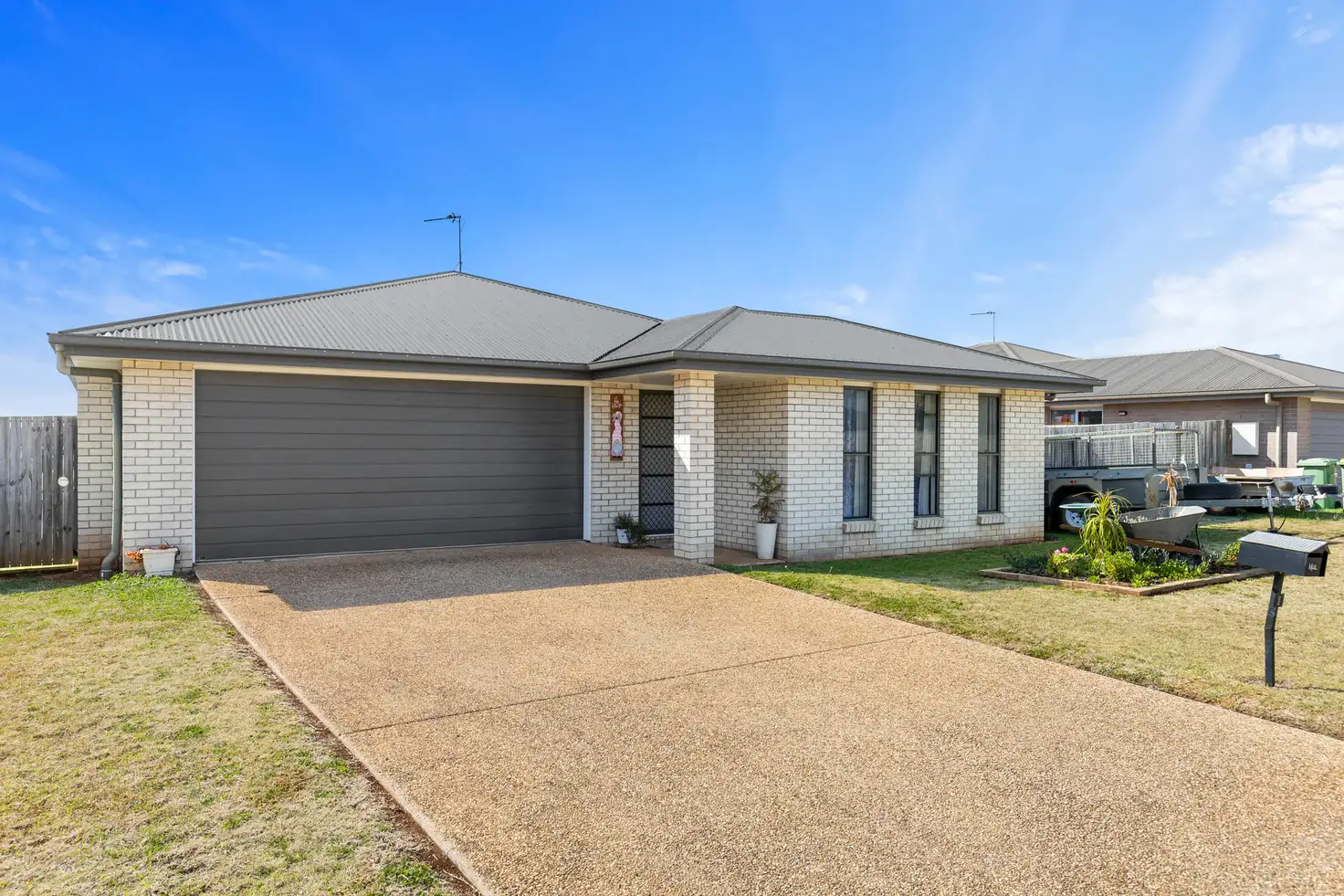 Main view of Homely house listing, 6 Joann Court, Oakey QLD 4401