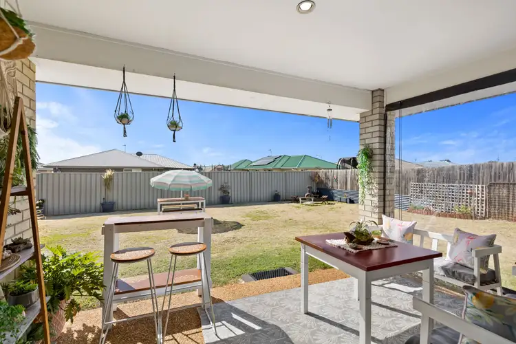 Third view of Homely house listing, 6 Joann Court, Oakey QLD 4401