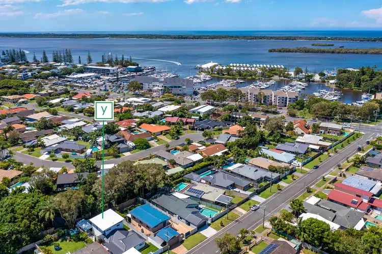 57 Poinsettia Avenue, Hollywell QLD 4216