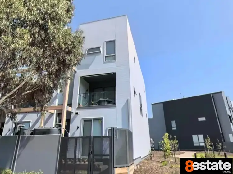 15 Zeta Crescent
