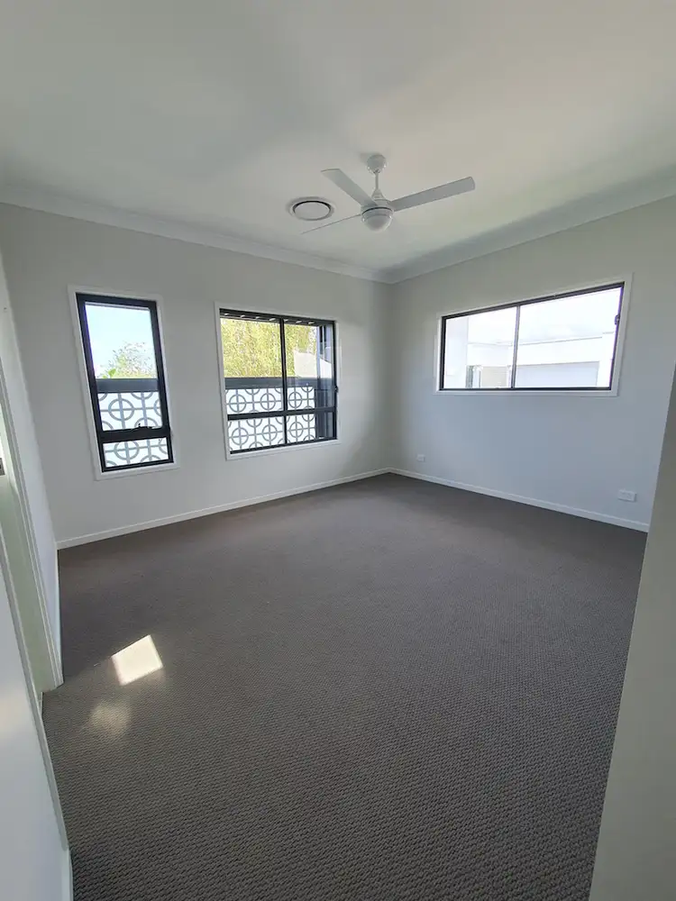 Fifth view of Homely townhouse listing, 18 Lindley Street, Stafford QLD 4053