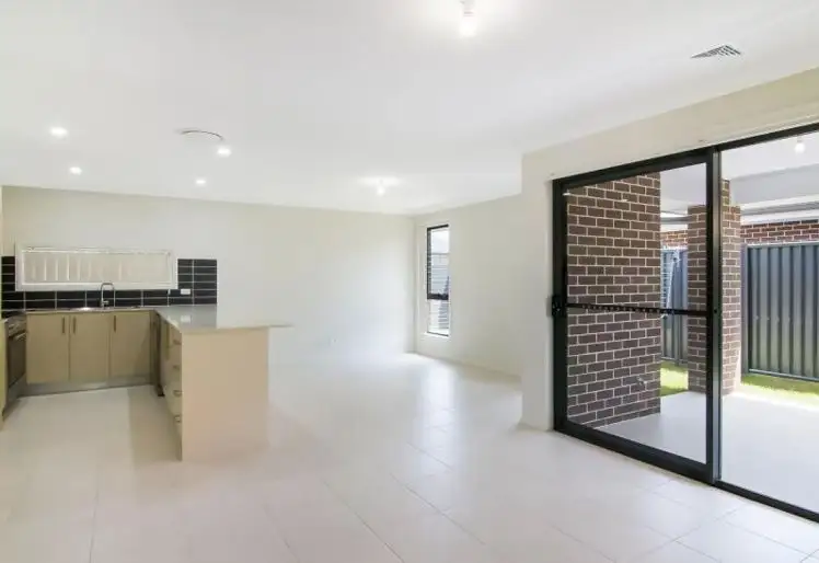 Second view of Homely house listing, 3 Barrow Circuit, Jordan Springs NSW 2747