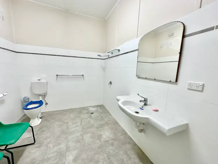 Fifth view of Homely block of units listing, 92 Lachlan Street, Hay NSW 2711