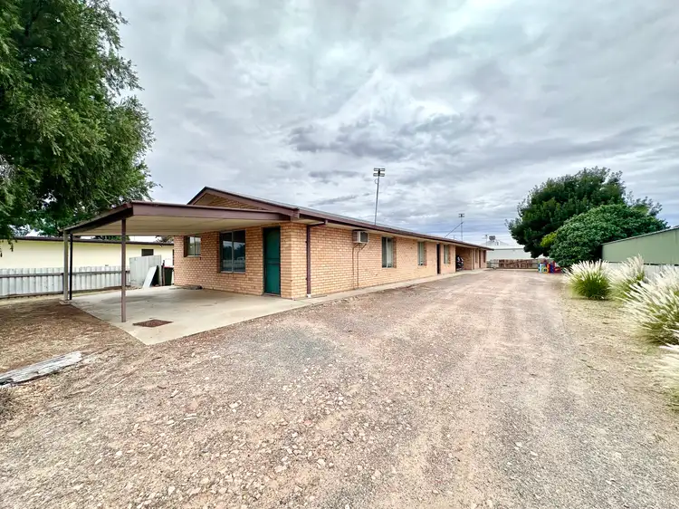 225 Maiden Lane, Hay NSW 2711
