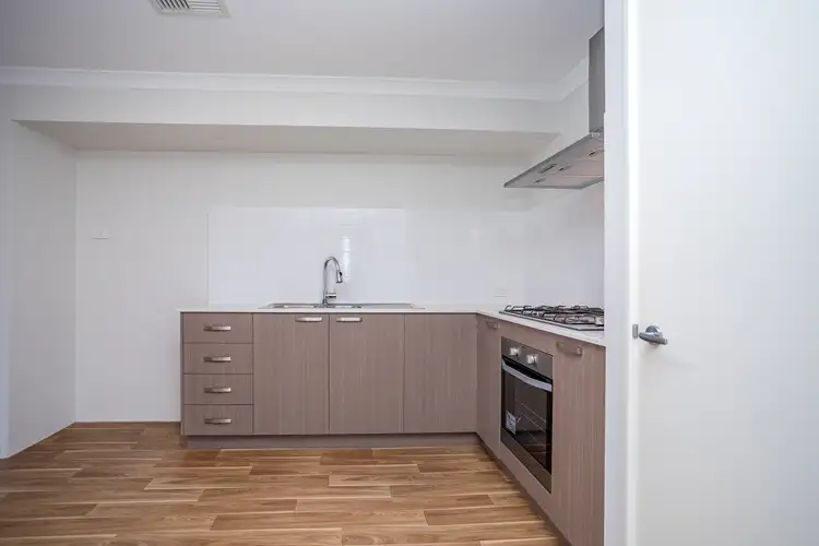 Fourth view of Homely villa listing, 36B Excalibur Circle, Camillo WA 6111