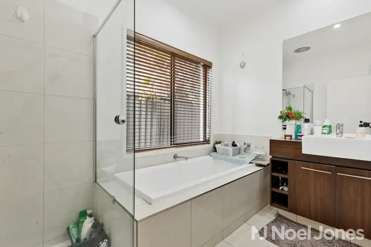Sixth view of Homely house listing, 40 Eureka Drive, Manor Lakes VIC 3024
