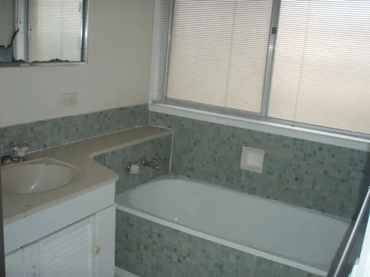 Fourth view of Homely house listing, 24 Dunfield Drive, Gladstone Park VIC 3043