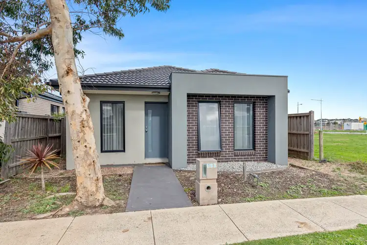 146 Saltwater Promenade, Point Cook VIC 3030