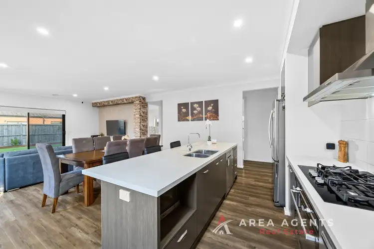 Sixth view of Homely house listing, 15 Somerton Avenue, Donnybrook VIC 3064