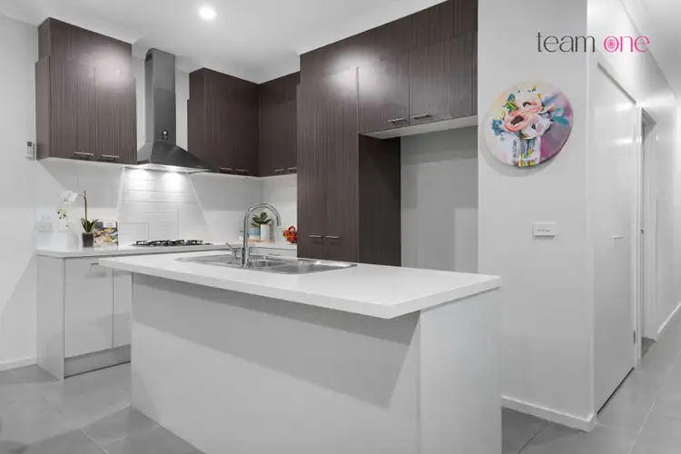 Sixth view of Homely townhouse listing, 25/5 Thomas Carr Drive, Tarneit VIC 3029