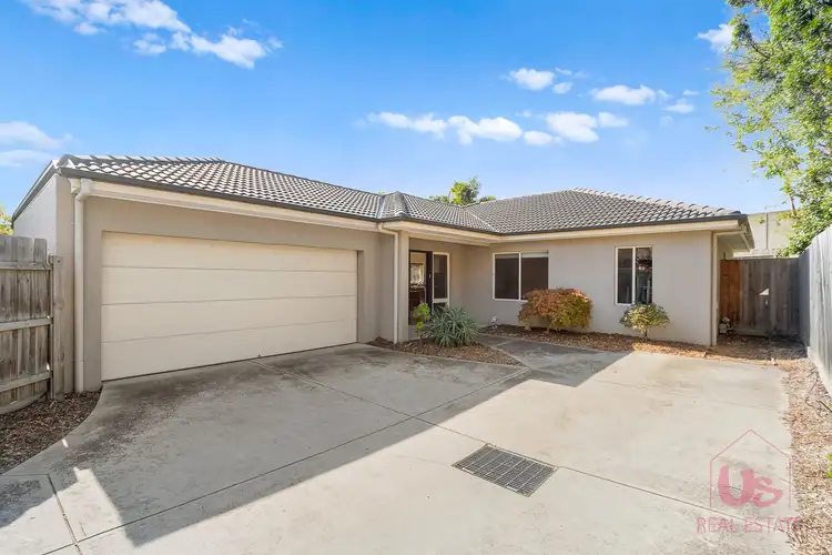 2/16 Stirling Street, Ferntree Gully VIC 3156