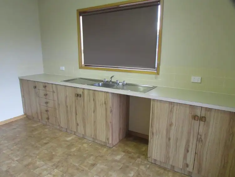 Sixth view of Homely townhouse listing, 17 Scott Street, Warracknabeal VIC 3393