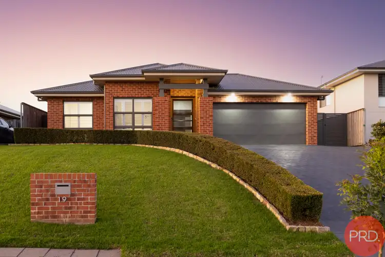19 Vantage Court, Bolwarra NSW 2320