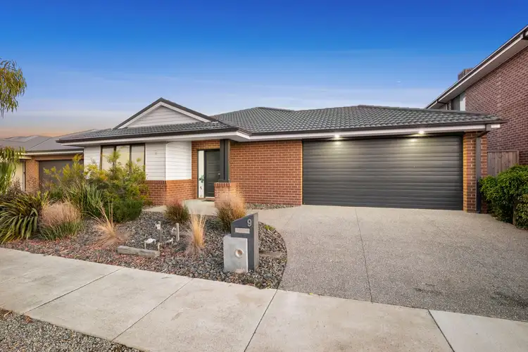 9 Flourish Drive, Mount Duneed VIC 3217