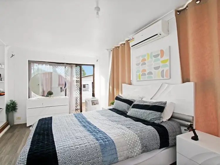 Fifth view of Homely house listing, 6 Swift Place, Wetherill Park NSW 2164