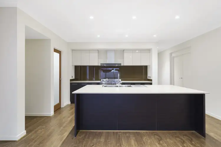Sixth view of Homely house listing, 6 WALBROOK DRIVE, Clyde North VIC 3978