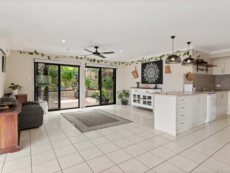 Fifth view of Homely house listing, 8 Doyle Court, Ormeau Hills QLD 4208