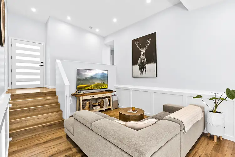 Fourth view of Homely villa listing, 4/3 Hingston Close, Lake Heights NSW 2502