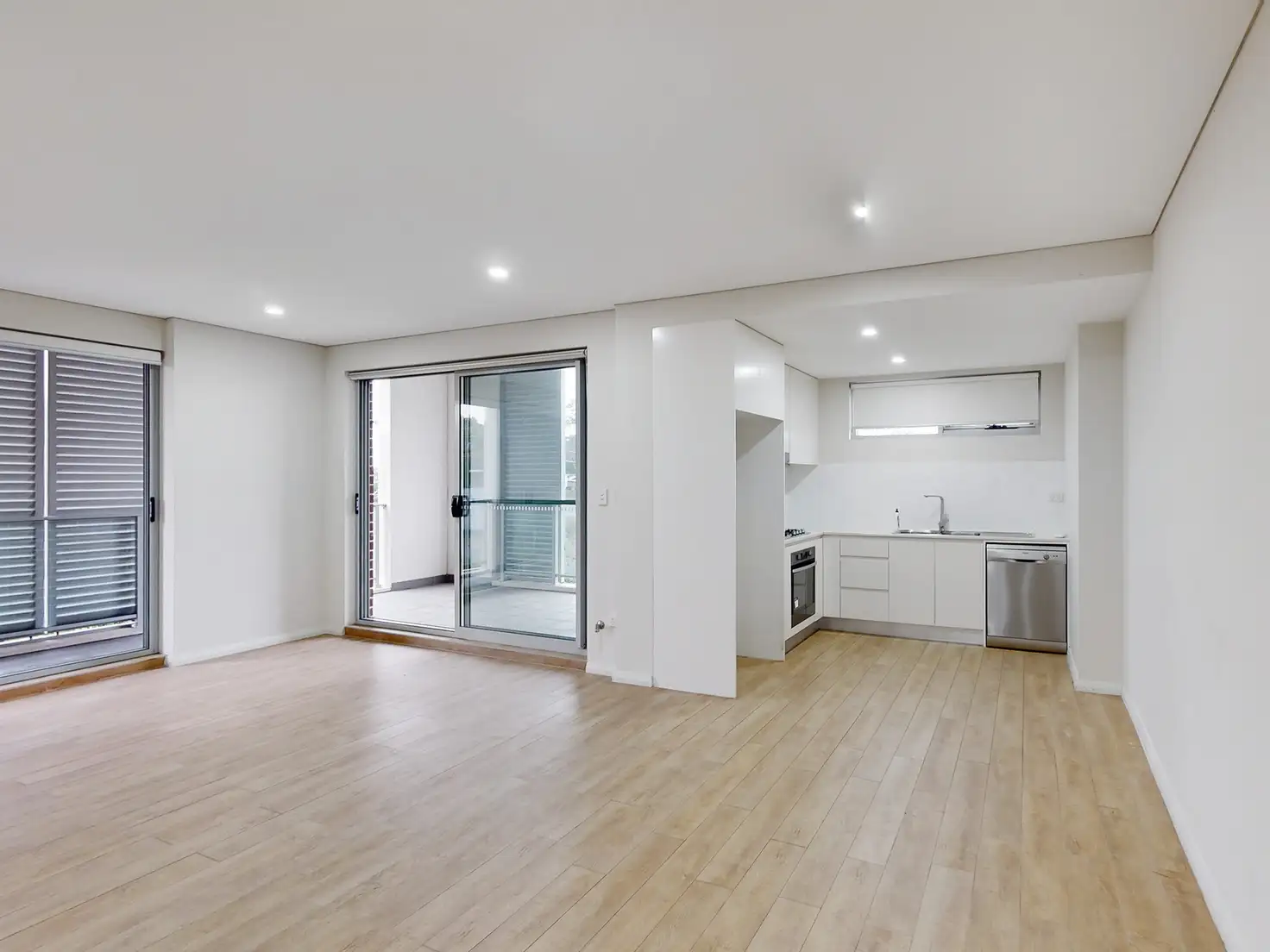 Main view of Homely apartment listing, 201/350 RAILWAY TERRACE, Guildford NSW 2161