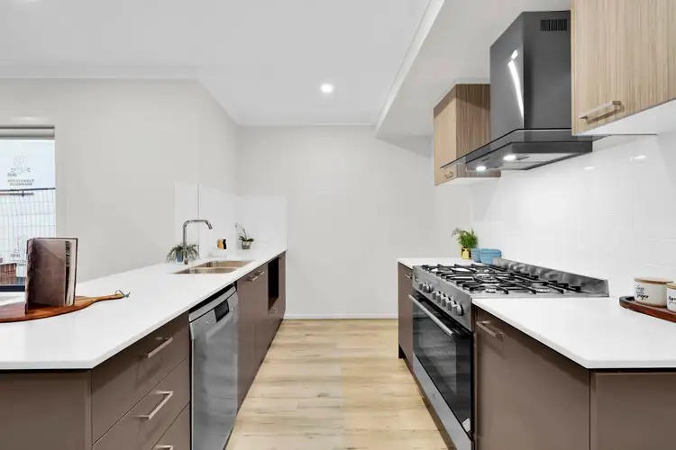Sixth view of Homely house listing, 20 Toscana Road, Clyde VIC 3978