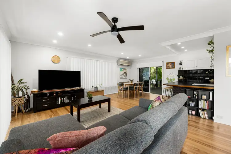 5 Crescent Drive, Nambour QLD 4560