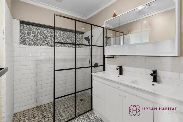 33 Orelia Avenue, Orelia WA 6167