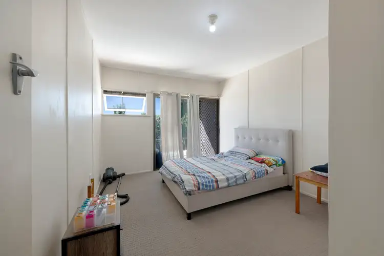 Sixth view of Homely unit listing, 4/85 Woongarra Street, Bundaberg West QLD 4670