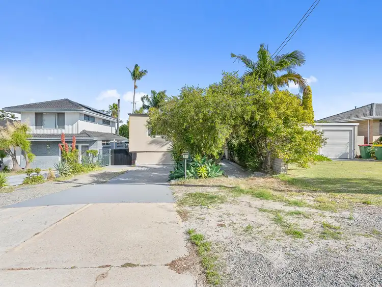 Fifth view of Homely semi-detached listing, 30A Hollett Road, Morley WA 6062