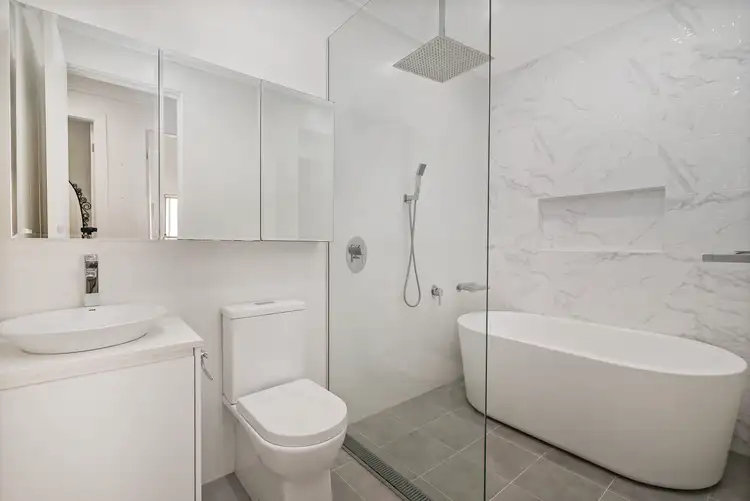 Sixth view of Homely semi-detached listing, 6a Yates Avenue, Dundas Valley NSW 2117