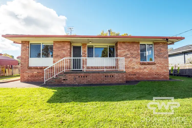 5 Young Street, Glen Innes NSW 2370